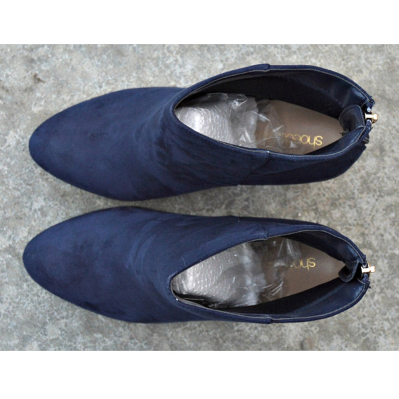 Elvia Faux Suede Block HIgh Heels Booties - Picture 5 of 5